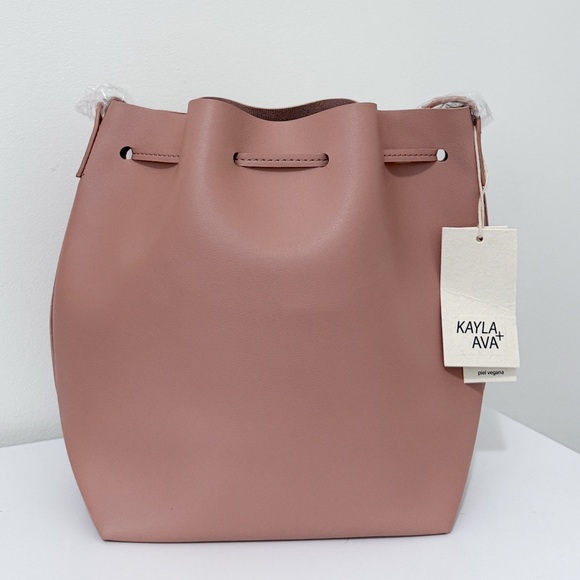 NWT KAYLA + AVA Vegan Leather Blush Bucket Bag - Picture 5 of 9